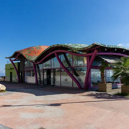 Guadalmar Apartment *